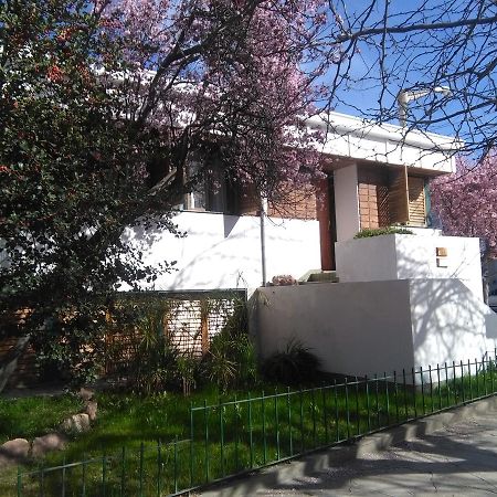 Ciruelo En Flor Bed and Breakfast Trelew Buitenkant foto