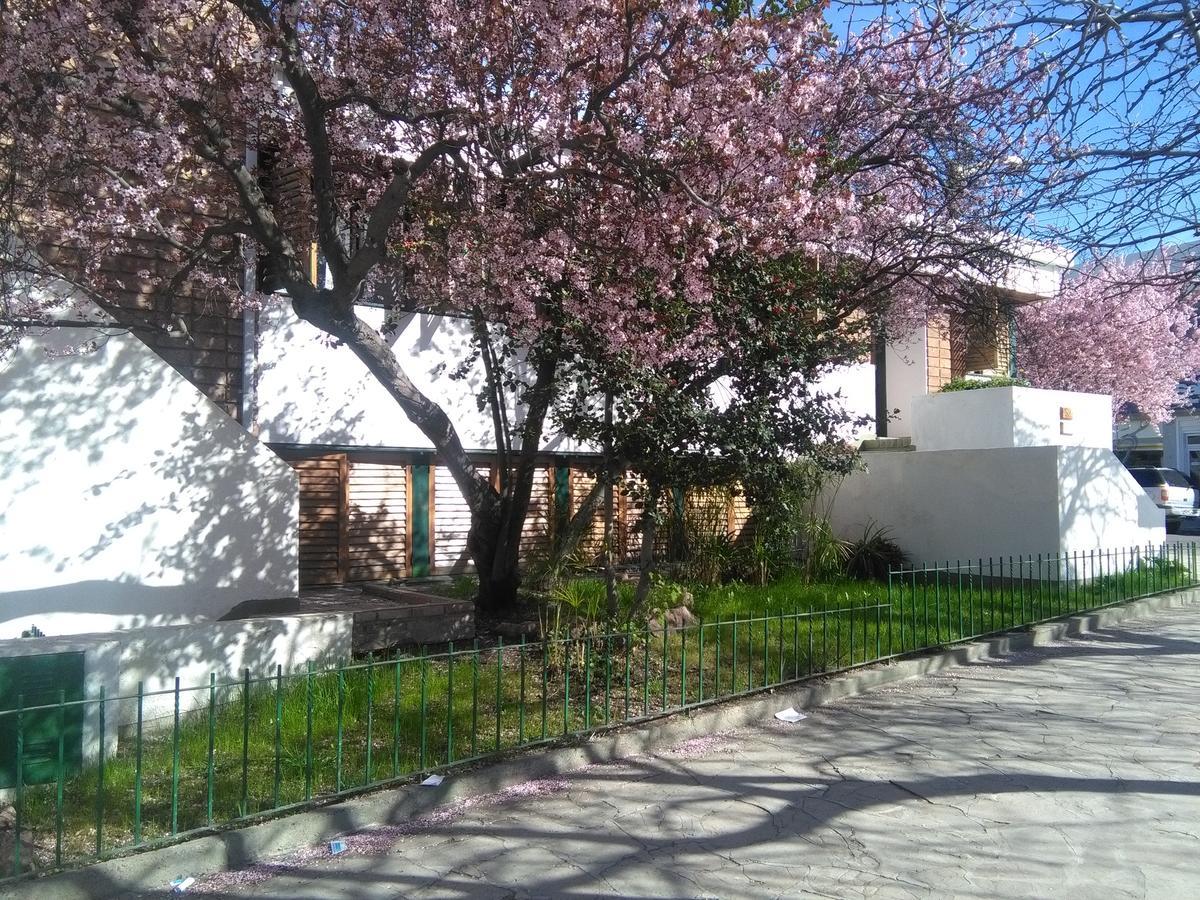 Ciruelo En Flor Bed and Breakfast Trelew Buitenkant foto